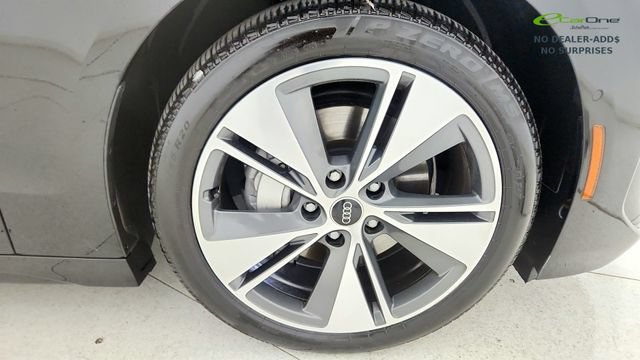 Used 2025 Audi A6 e-tron Premium Plus w/ Premium Plus RWD image 81