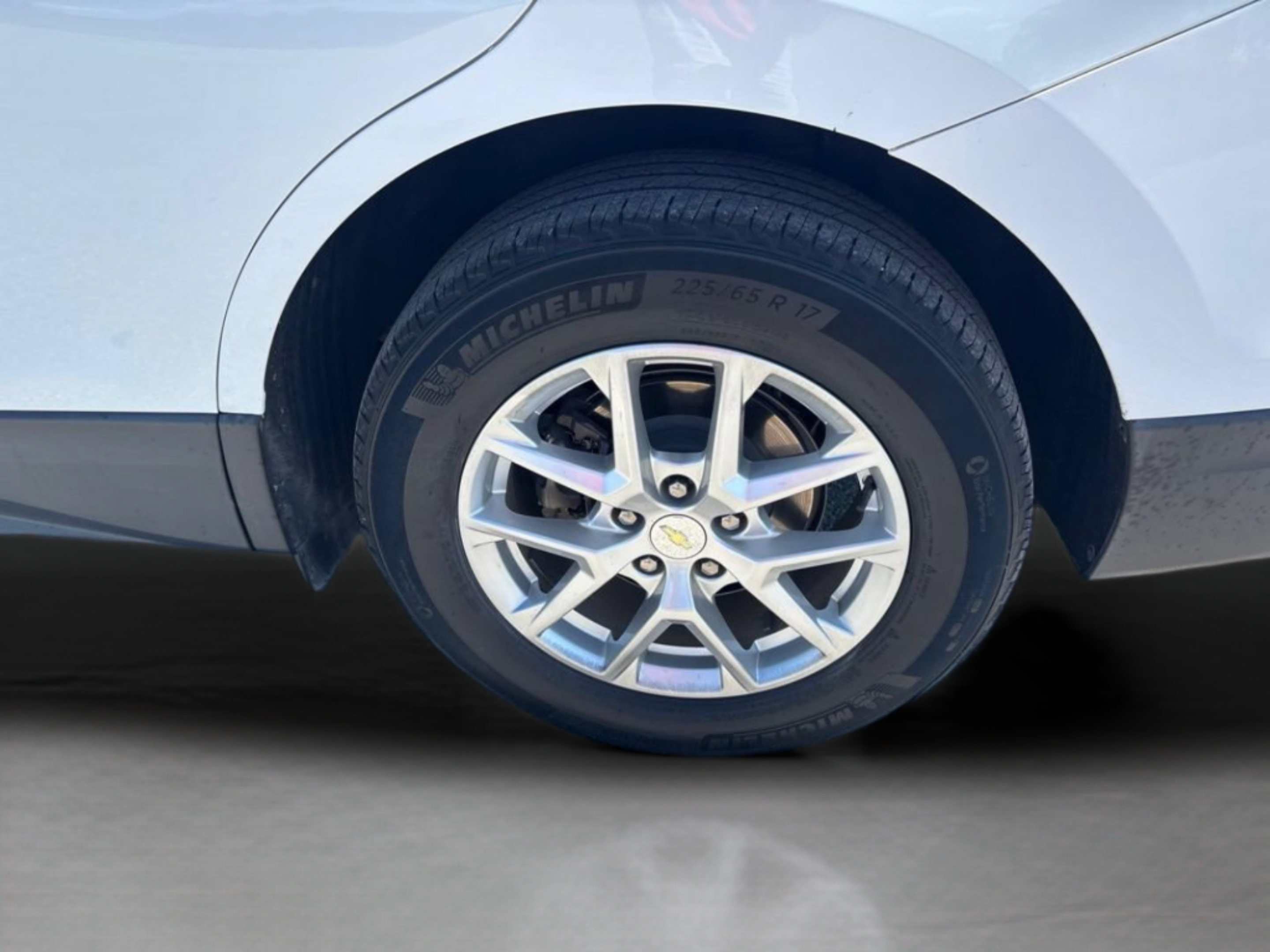Used 2022 Chevrolet Equinox LT FWD image 34