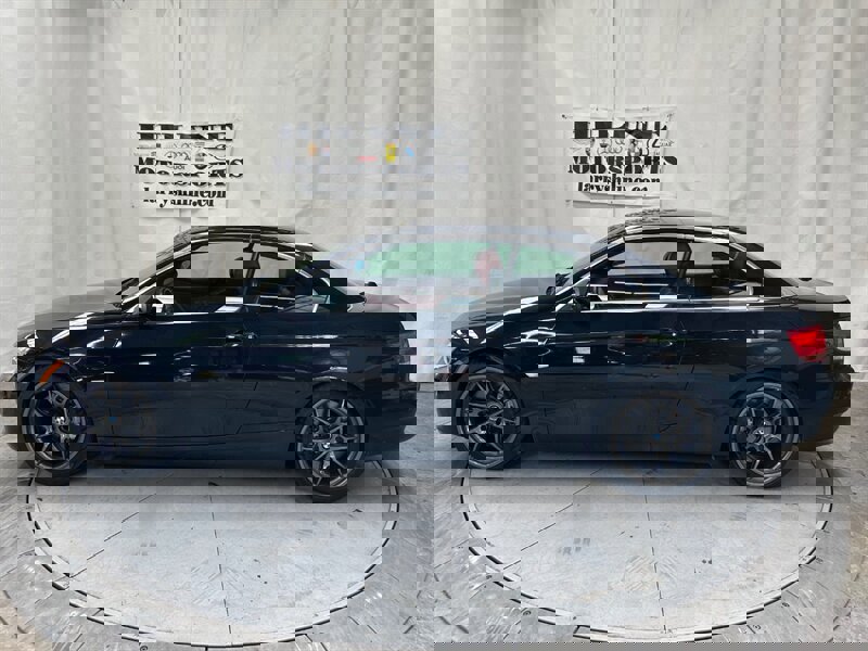 Used 2007 BMW 335i Convertible image 9