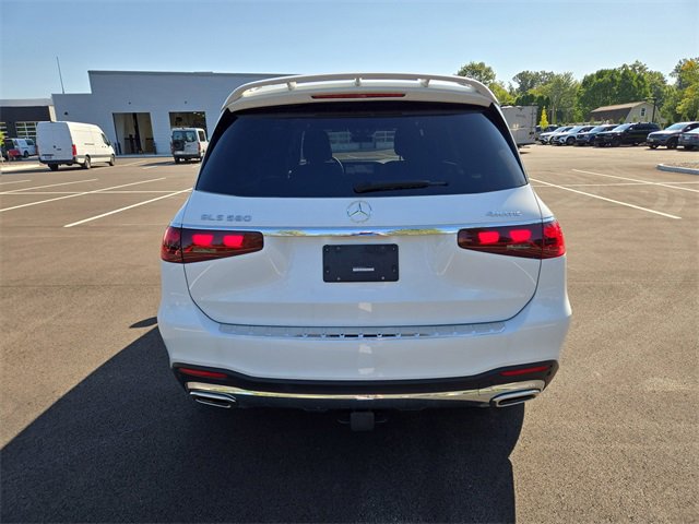 New 2025 Mercedes-Benz GLS 580 4MATIC image 4