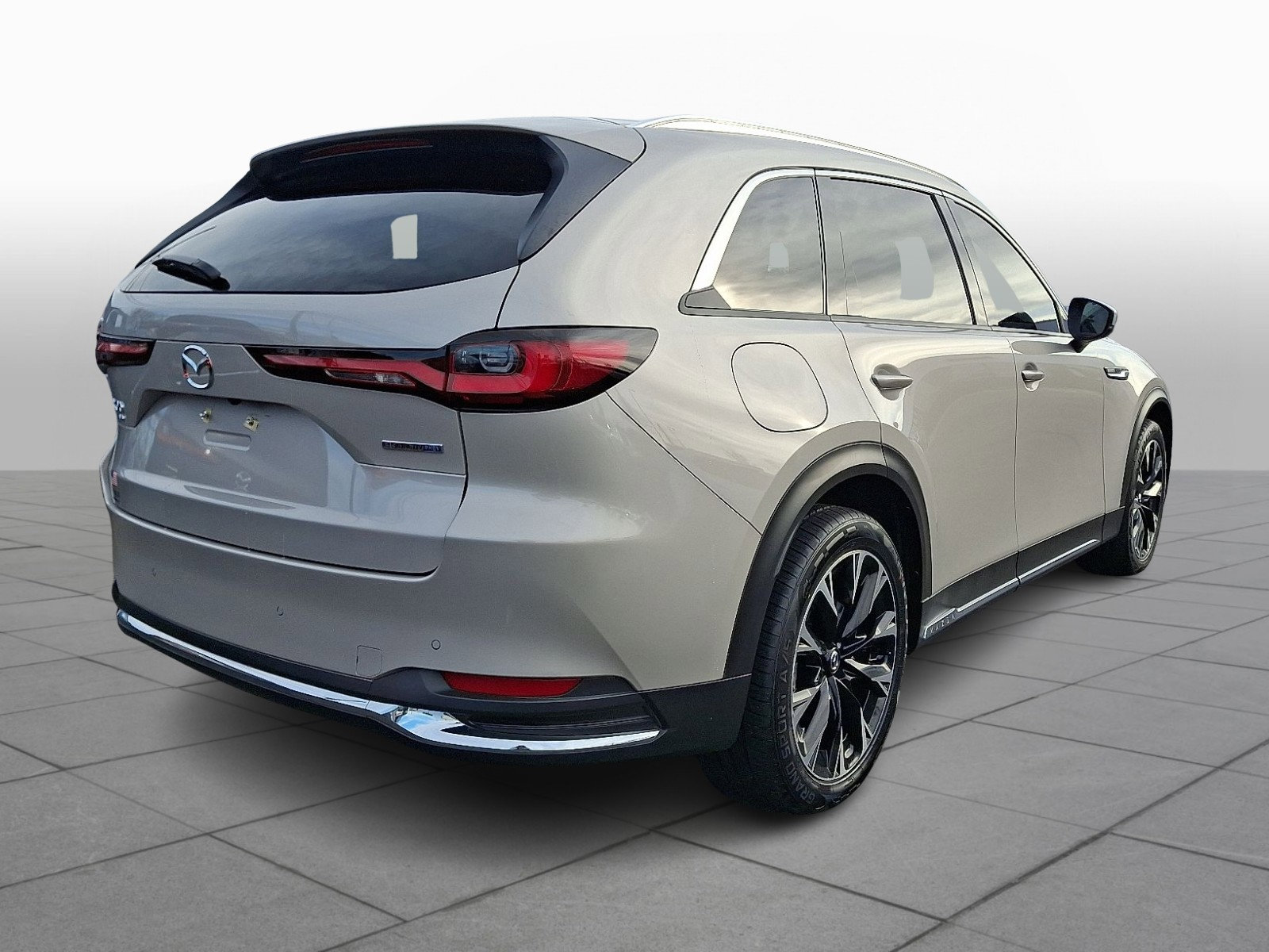 Certified 2024 MAZDA CX-90 Plug-In Hybrid w/ Premium Pkg image 7