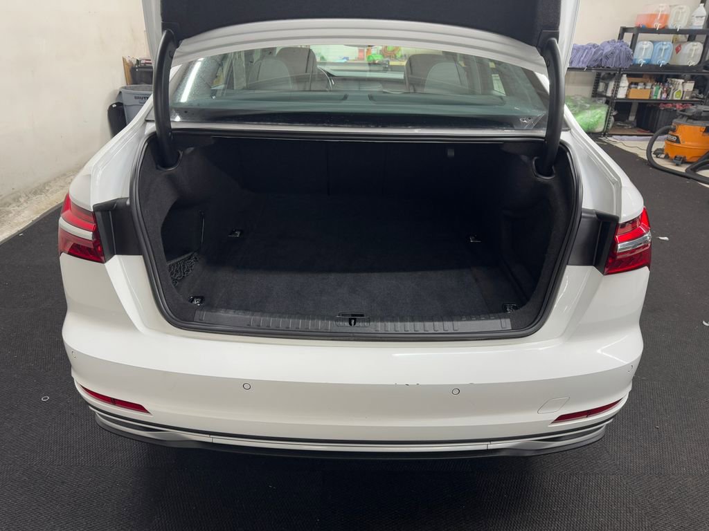 Used 2024 Audi A6 Premium Plus image 6