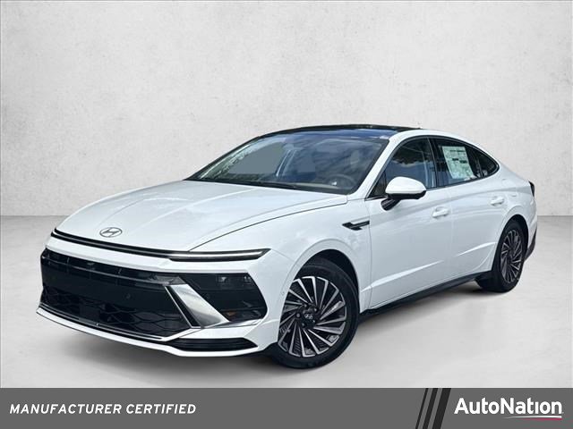 Certified 2025 Hyundai Sonata Limited FWD image 1