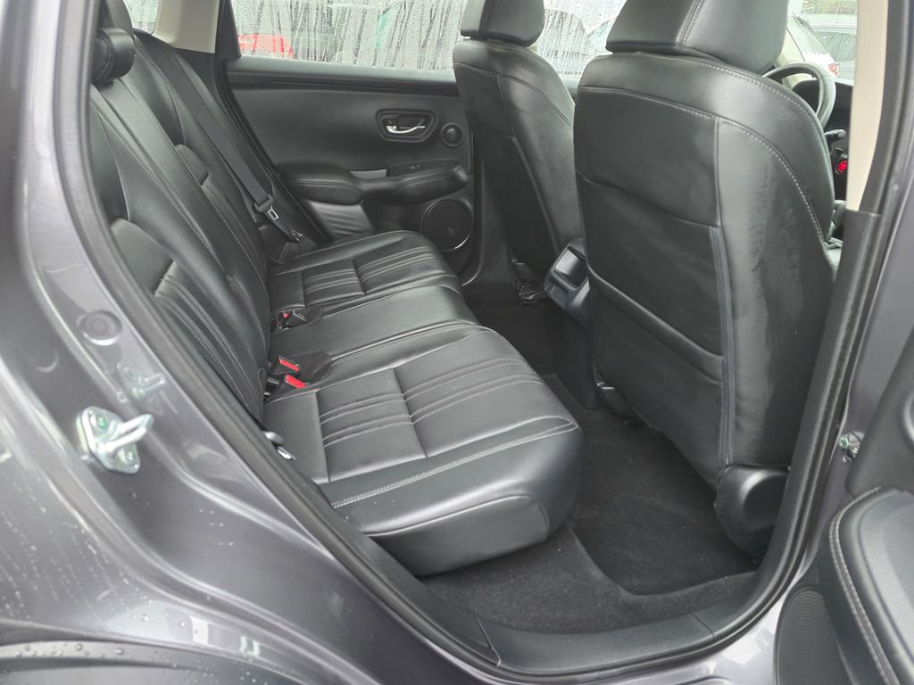 Used 2024 Honda HR-V EX-L image 13