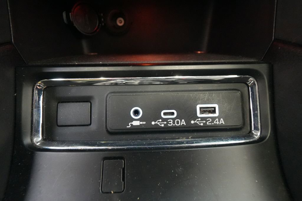 Used 2023 Subaru Ascent Onyx Edition image 36