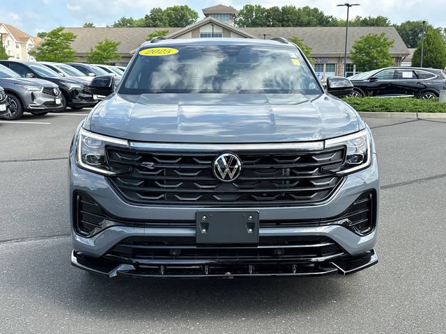 Used 2025 Volkswagen Atlas Cross Sport SEL R-Line AWD/4WD image 6