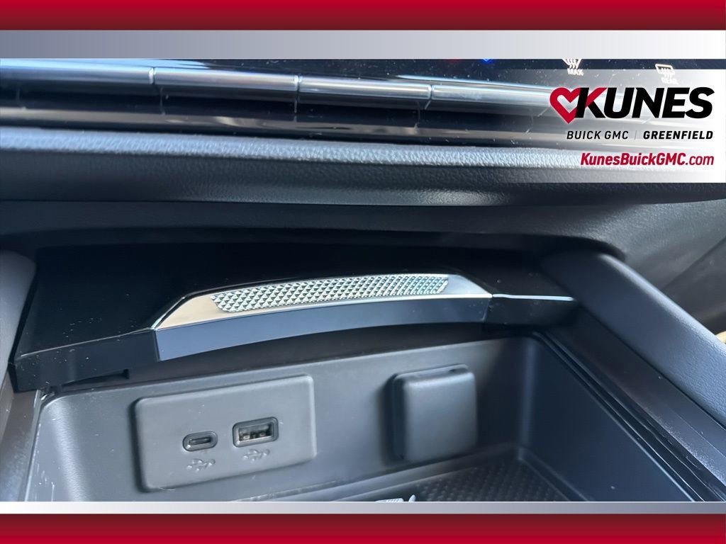 New 2026 Buick Envision Preferred image 29