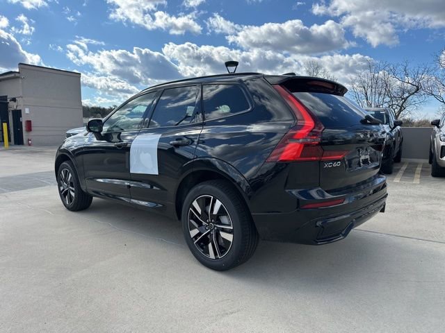 New 2026 Volvo XC60 B5 Plus w/ Climate Package image 5