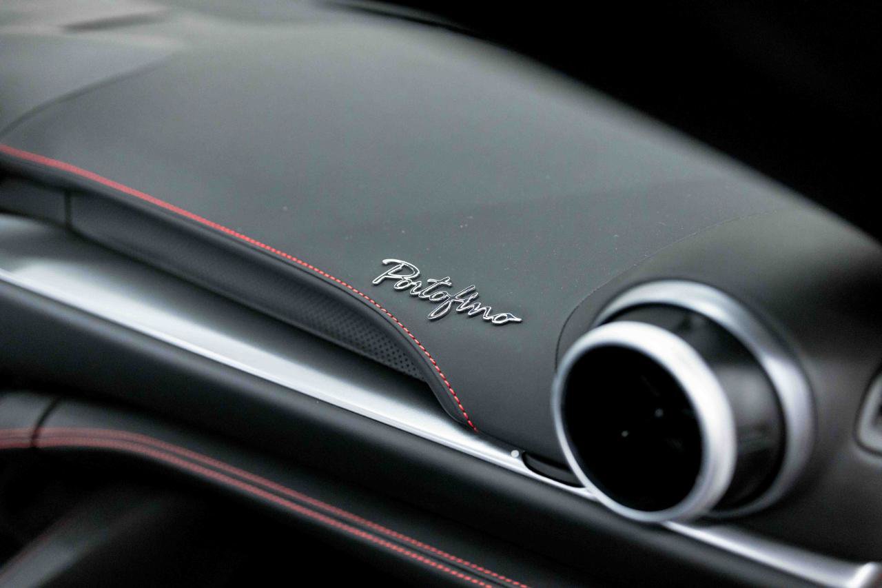 Used 2019 Ferrari Portofino RWD image 72