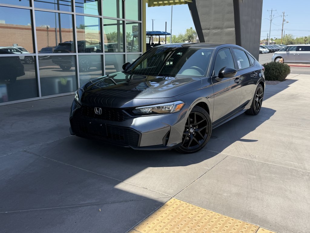 Used 2025 Honda Civic Sport image 2