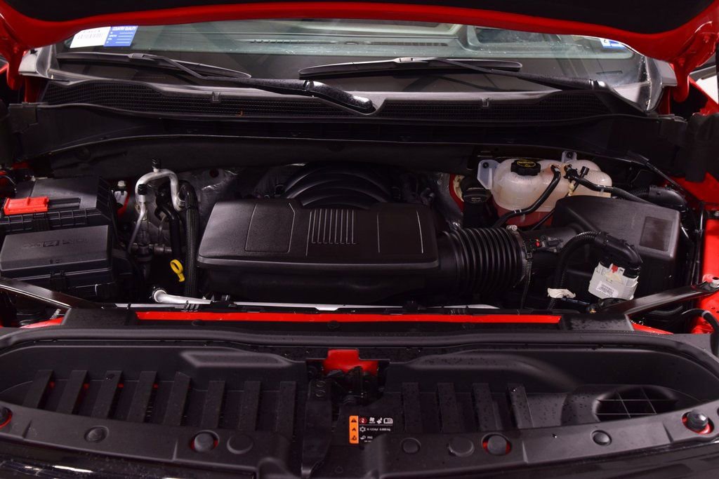 Used 2024 Chevrolet Silverado 1500 ZR2 w/ Technology Package image 33