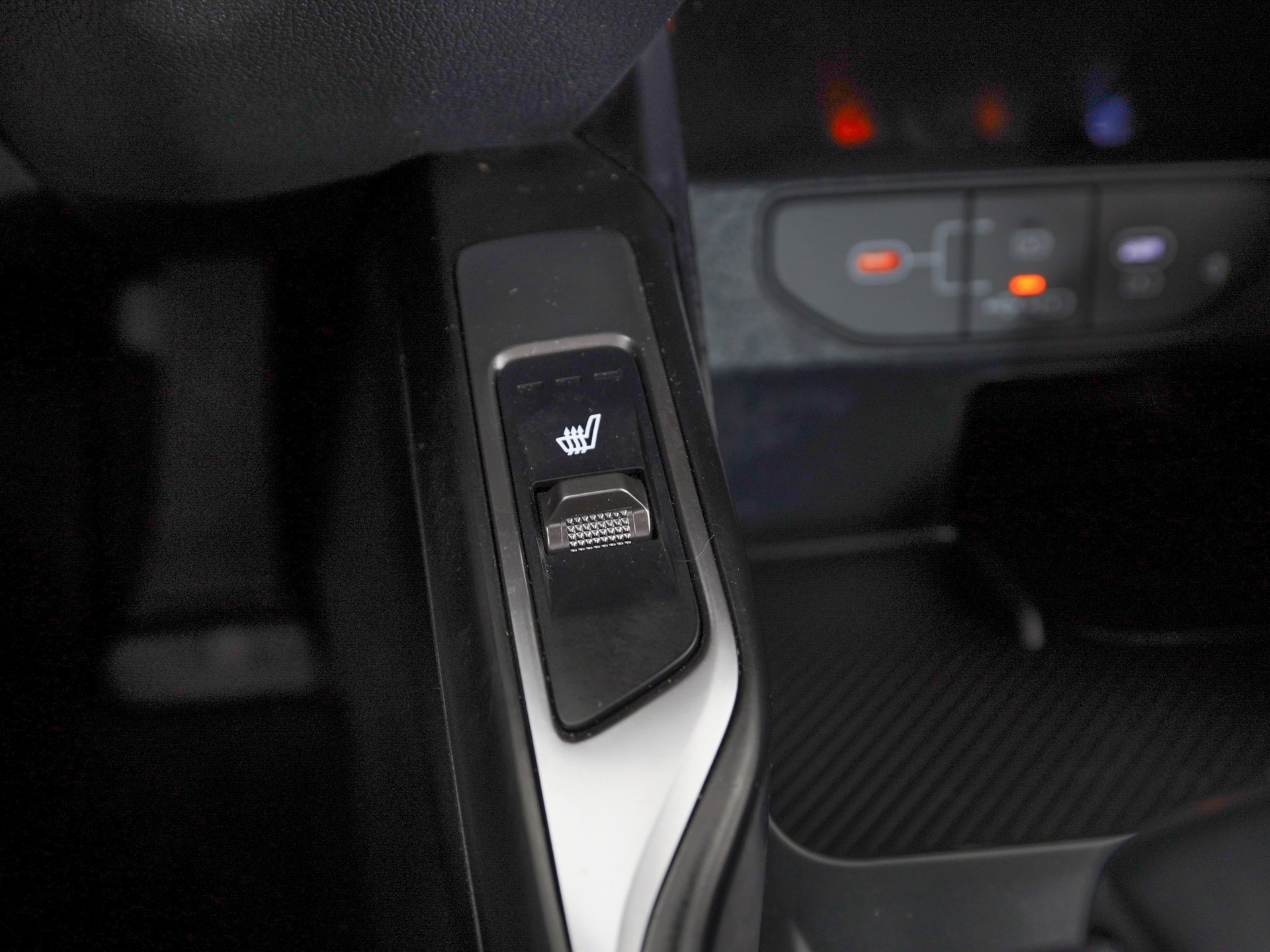 Used 2025 Kia Sorento EX image 24