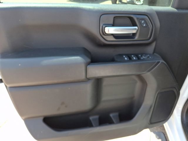 Used 2024 Chevrolet Silverado 2500 Custom w/ Custom Value Package AWD/4WD image 9