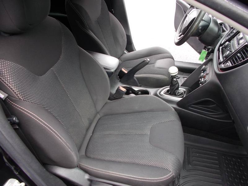 Used 2015 Dodge Dart SXT FWD image 20