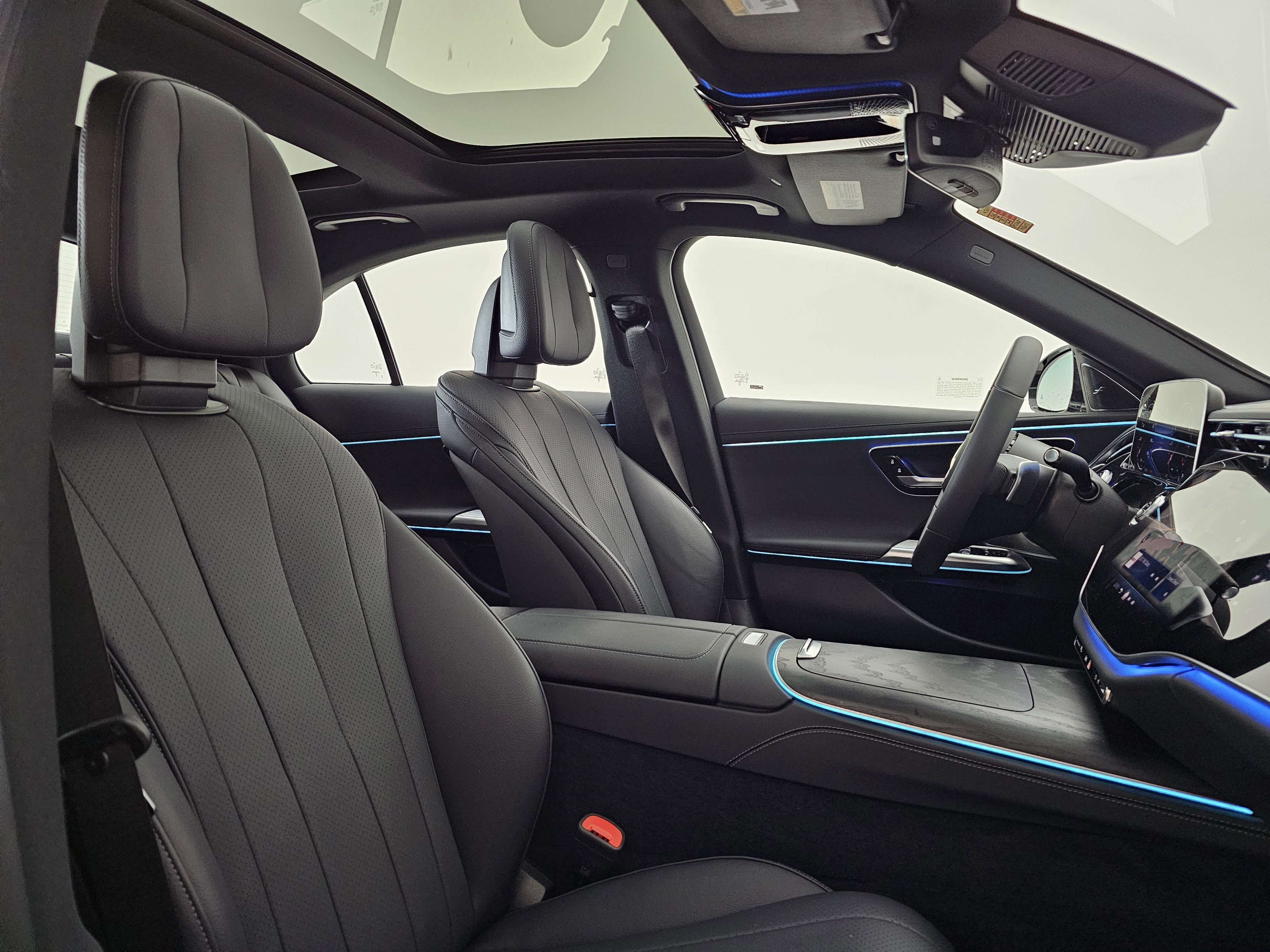 Used 2024 Mercedes-Benz E 350 4MATIC Sedan image 15