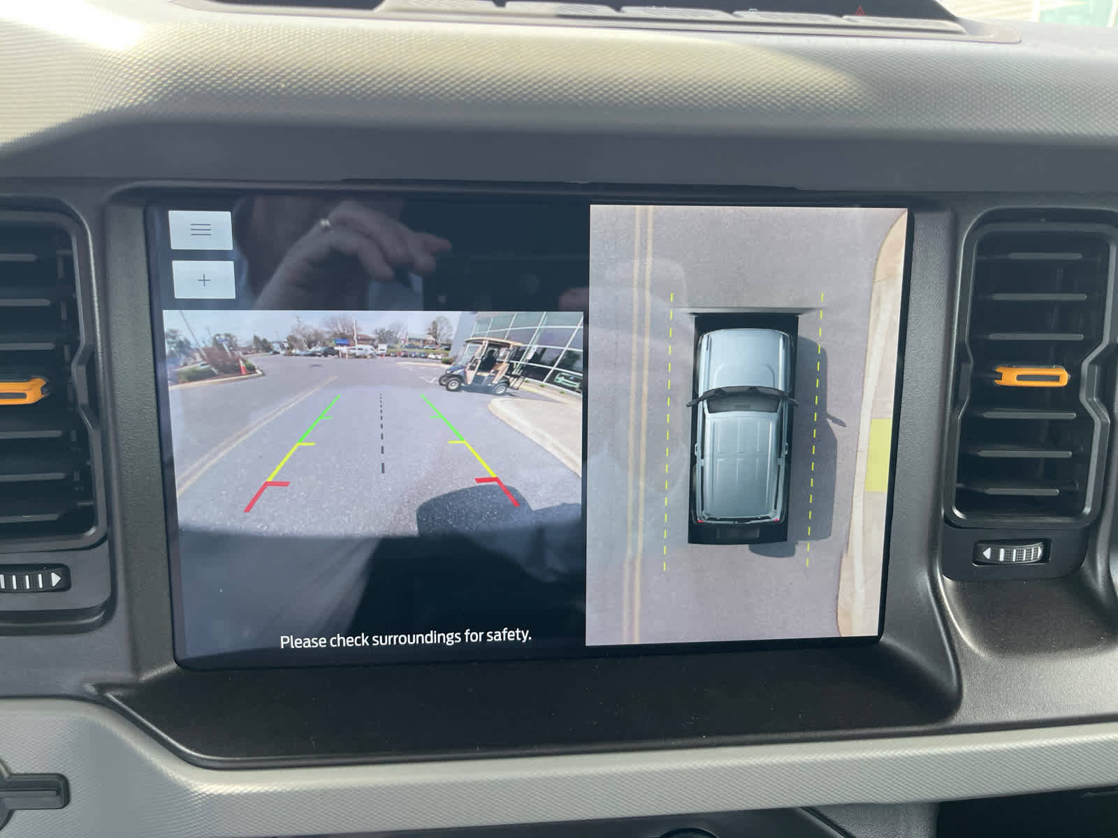 Certified 2022 Ford Bronco Badlands image 16