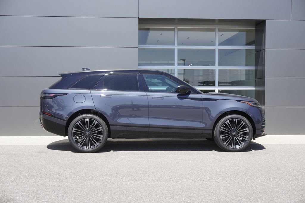 New 2026 Land Rover Range Rover Velar Dynamic SE image 7