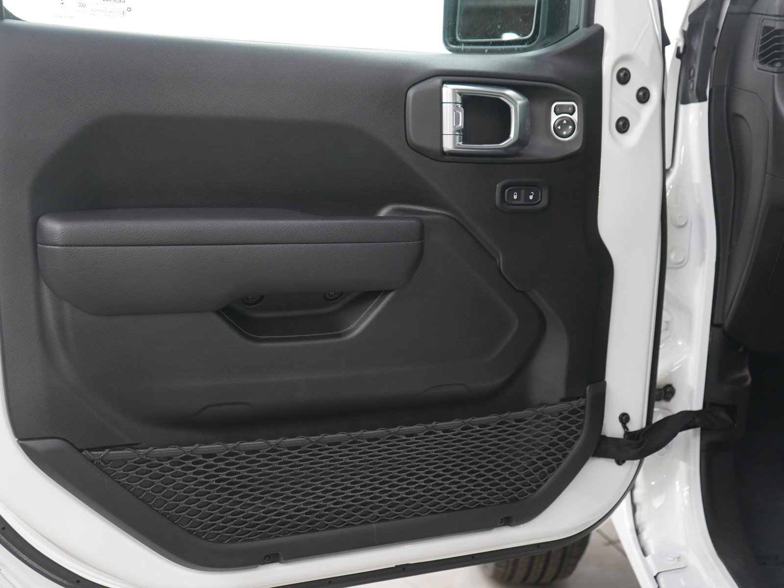 Used 2024 Jeep Wrangler Sport S image 18