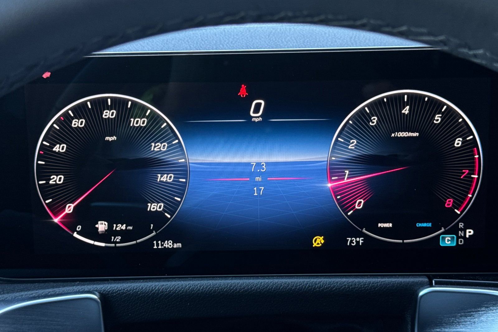 New 2026 Mercedes-Benz GLB 250 image 5