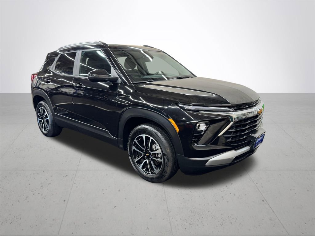 Used 2025 Chevrolet TrailBlazer LT AWD/4WD image 9