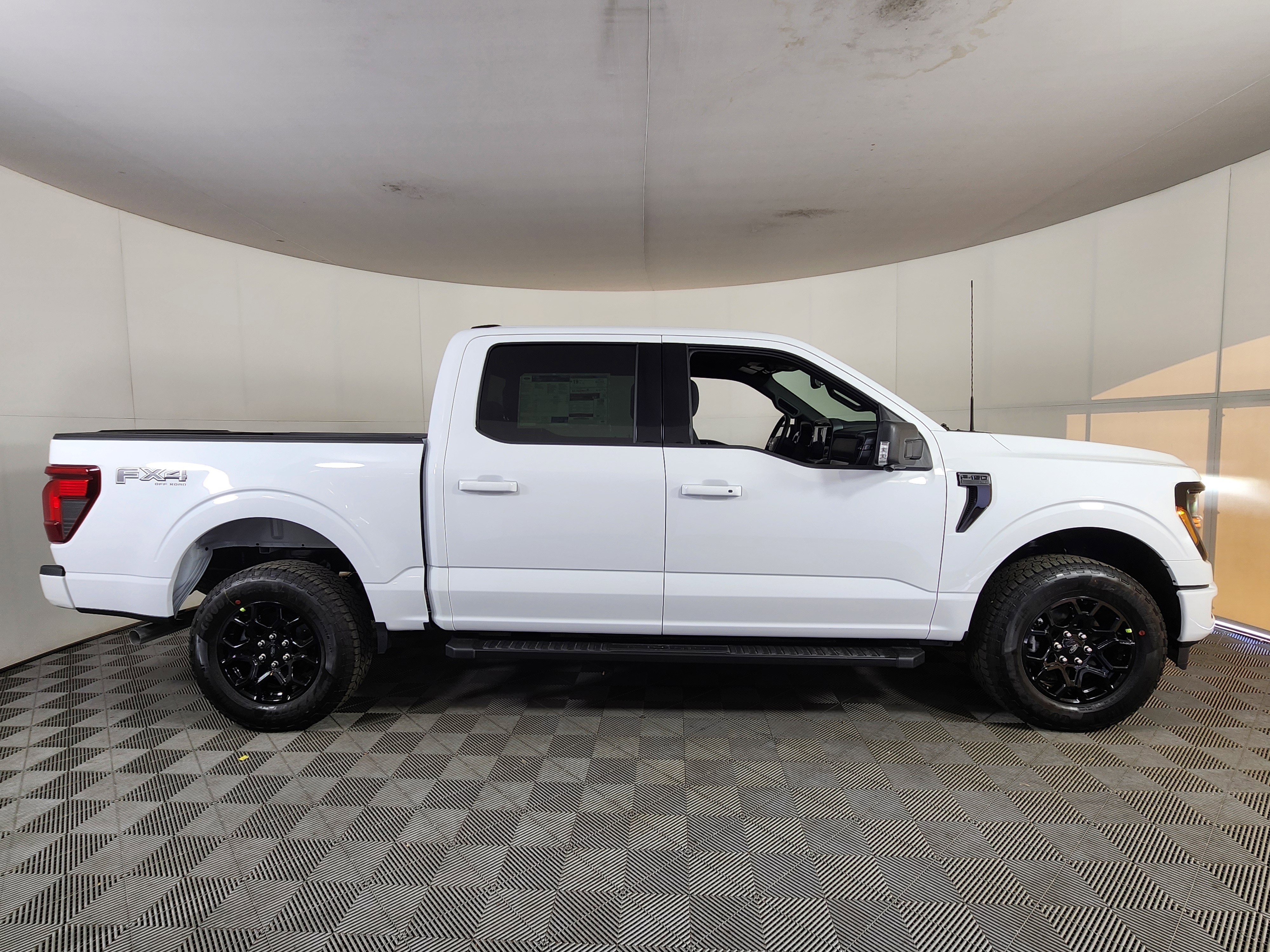 New 2025 Ford F150 XLT w/ Equipment Group 302A MID image 8