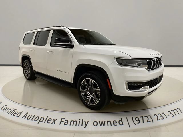 Used 2024 Jeep Wagoneer Series II w/ Flexible Seating Group RWD image 7