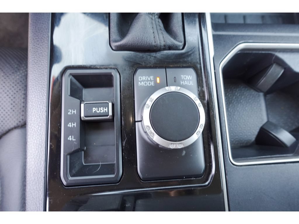 Used 2022 Toyota Tundra SR5 w/ SR5 Premium Package AWD/4WD image 20