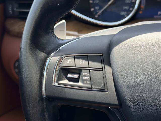 Used 2018 Maserati Quattroporte S GranLusso Q4 AWD/4WD image 18