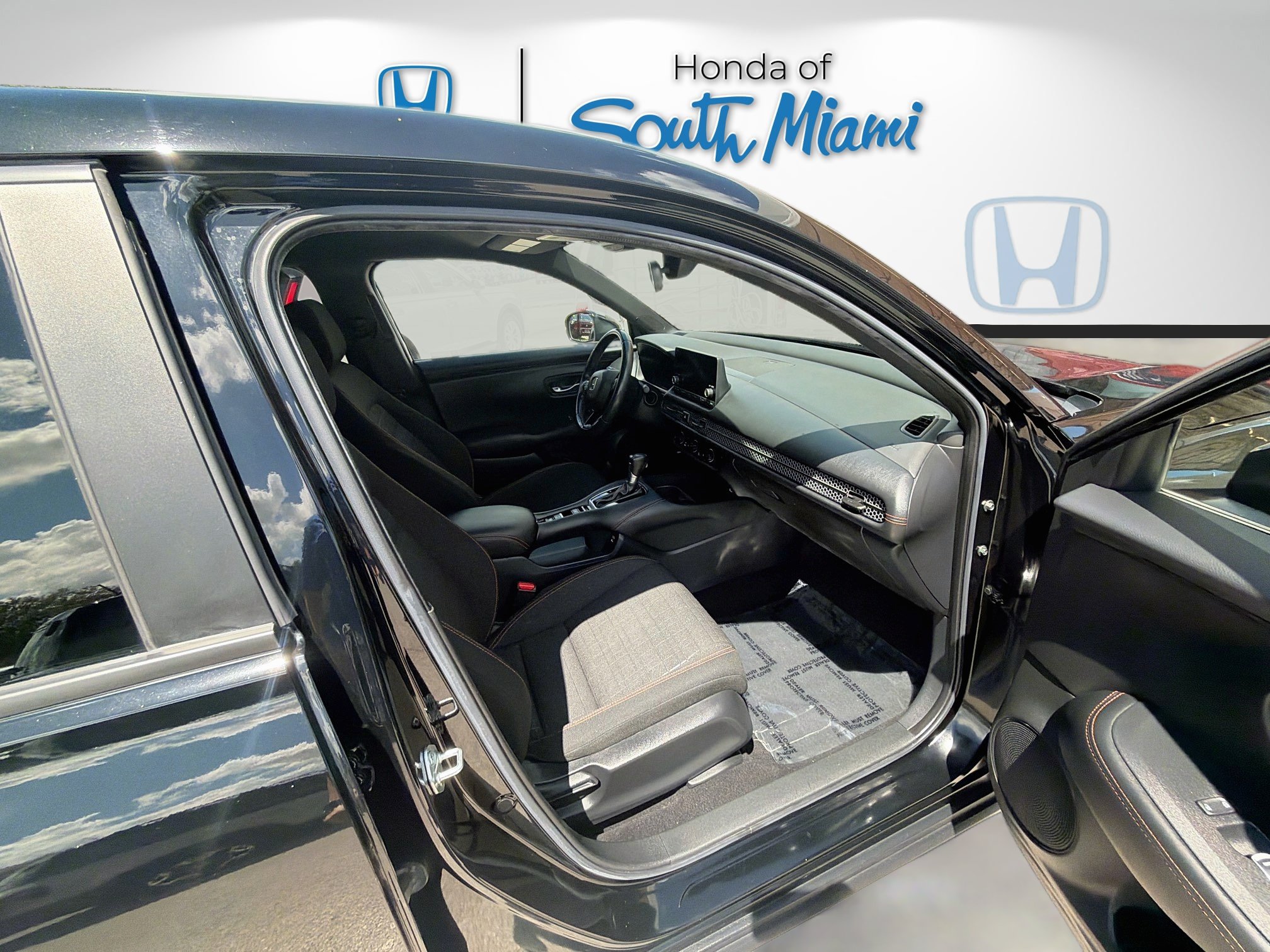 Used 2024 Honda HR-V Sport image 31