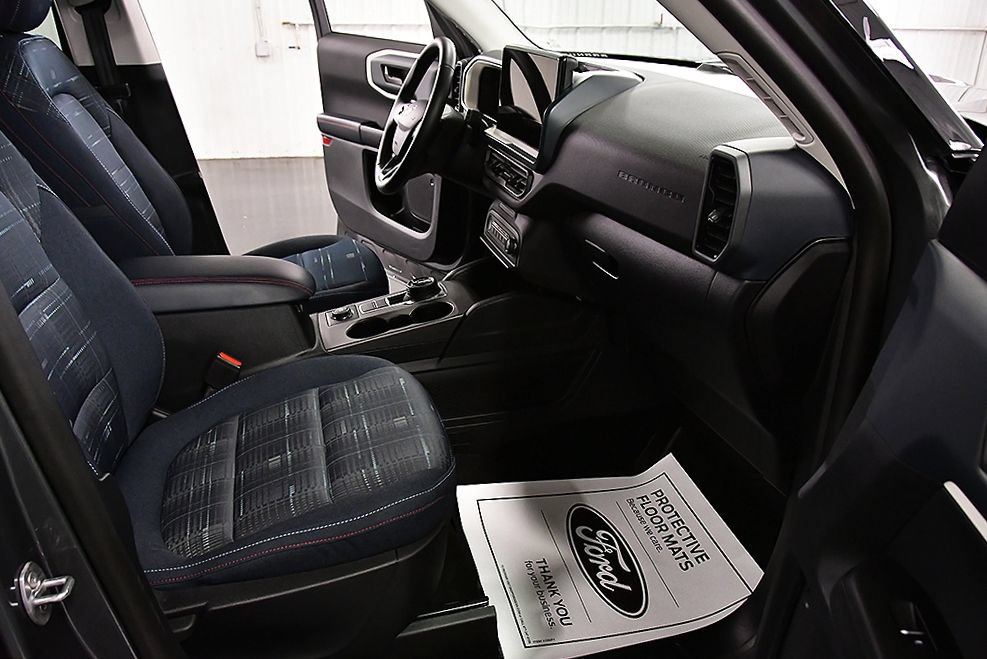 Used 2025 Ford Bronco Sport Heritage w/ Convenience Package AWD/4WD image 29