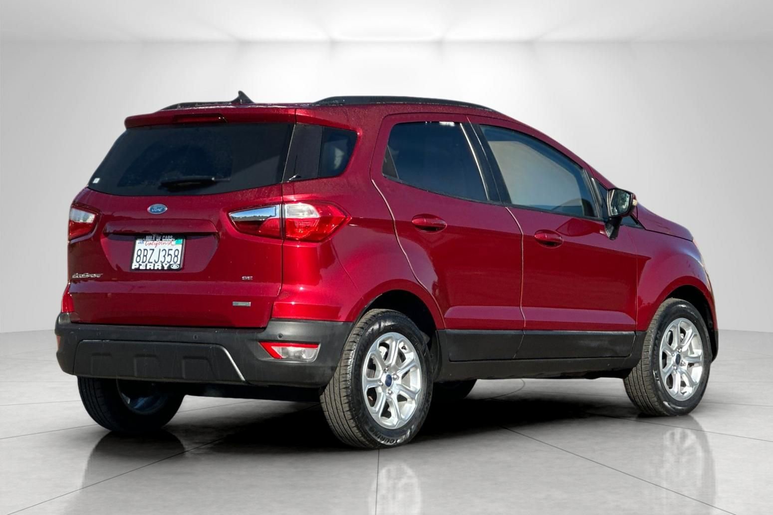 Used 2018 Ford EcoSport SE w/ SE Convenience Package image 3