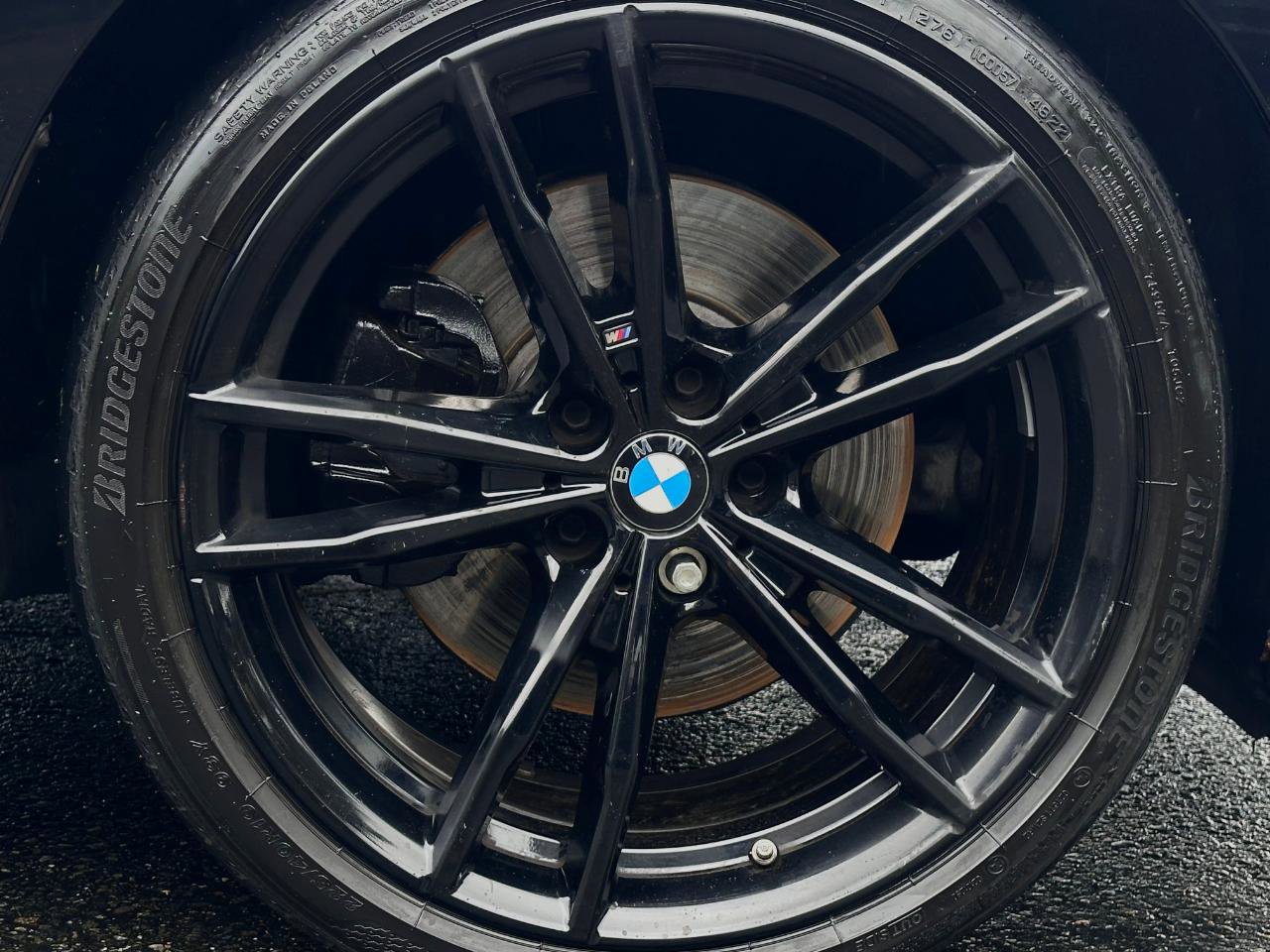 Used 2022 BMW 330i Sedan w/ M Sport Package image 21