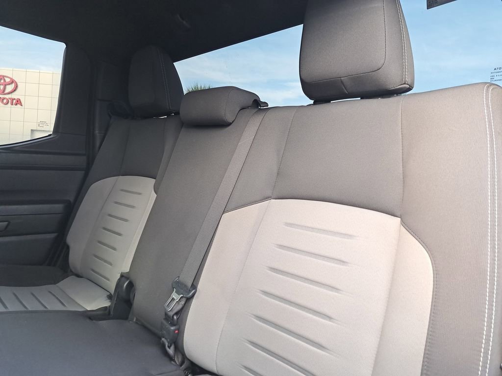 Certified 2024 Toyota Tacoma TRD Off-Road image 8