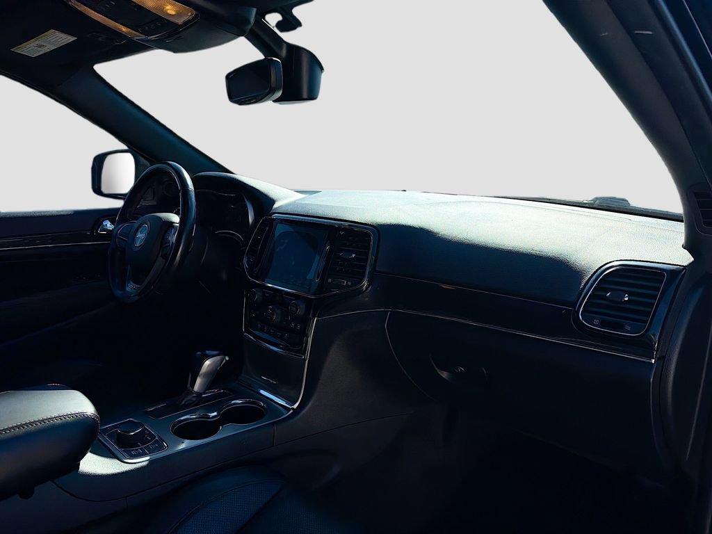 Used 2021 Jeep Grand Cherokee Trailhawk w/ Trailhawk Luxury Group image 32