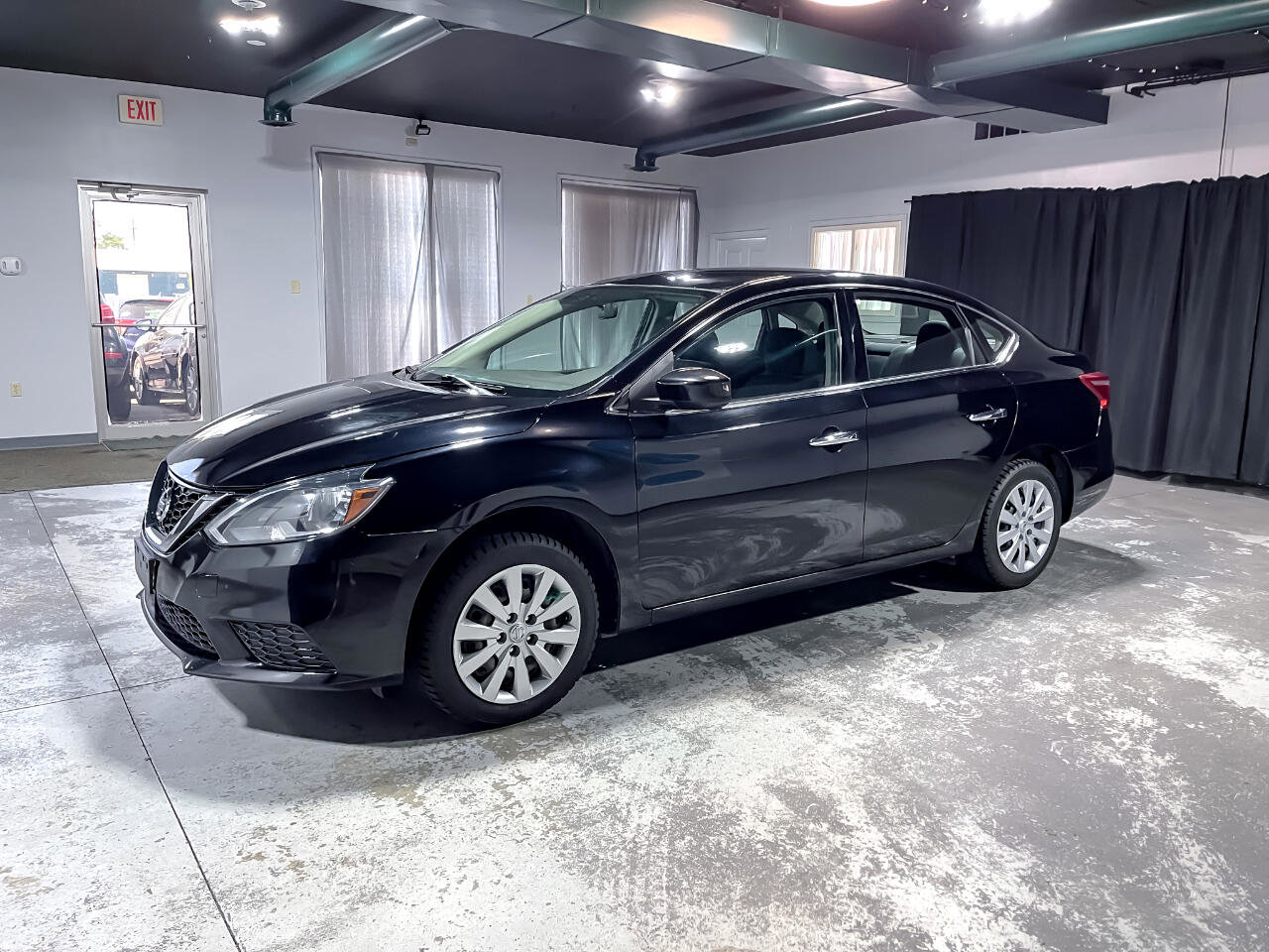 Used 2017 Nissan Sentra SV image 4