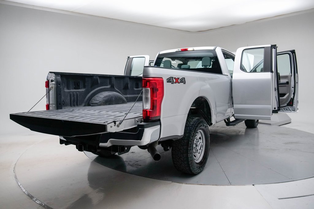 Used 2017 Ford F350 XL image 21