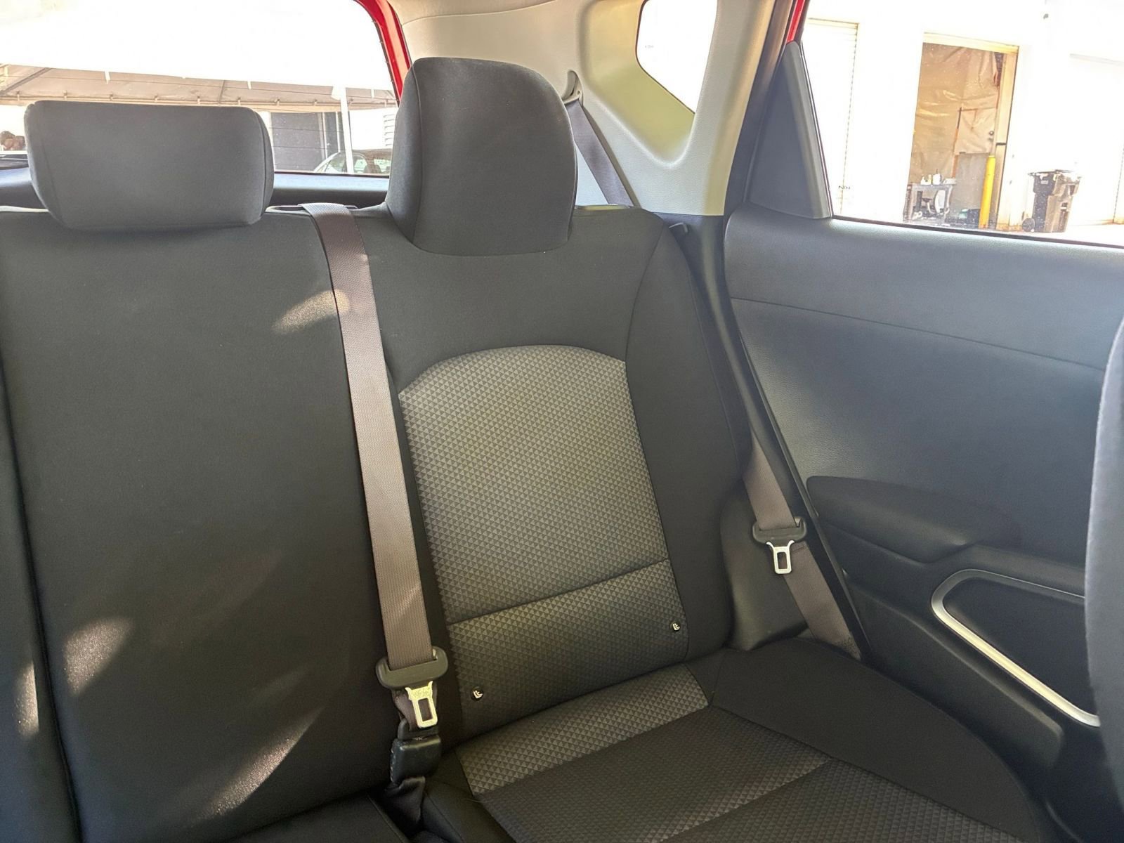 Used 2025 Kia Soul LX w/ LX Technology Package FWD image 37