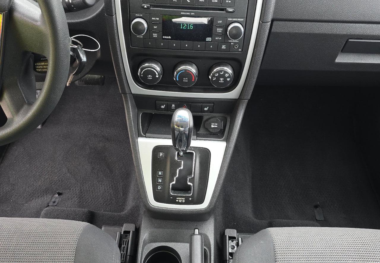 Used 2011 Dodge Caliber Heat w/ Security Group image 14