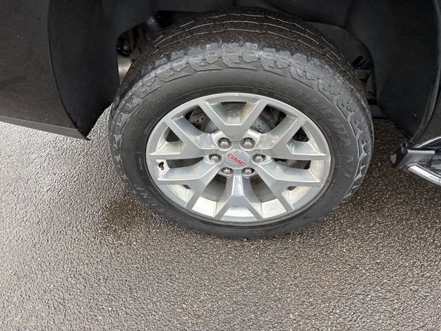 Used 2019 GMC Yukon SLE w/ SLE Value Package image 45