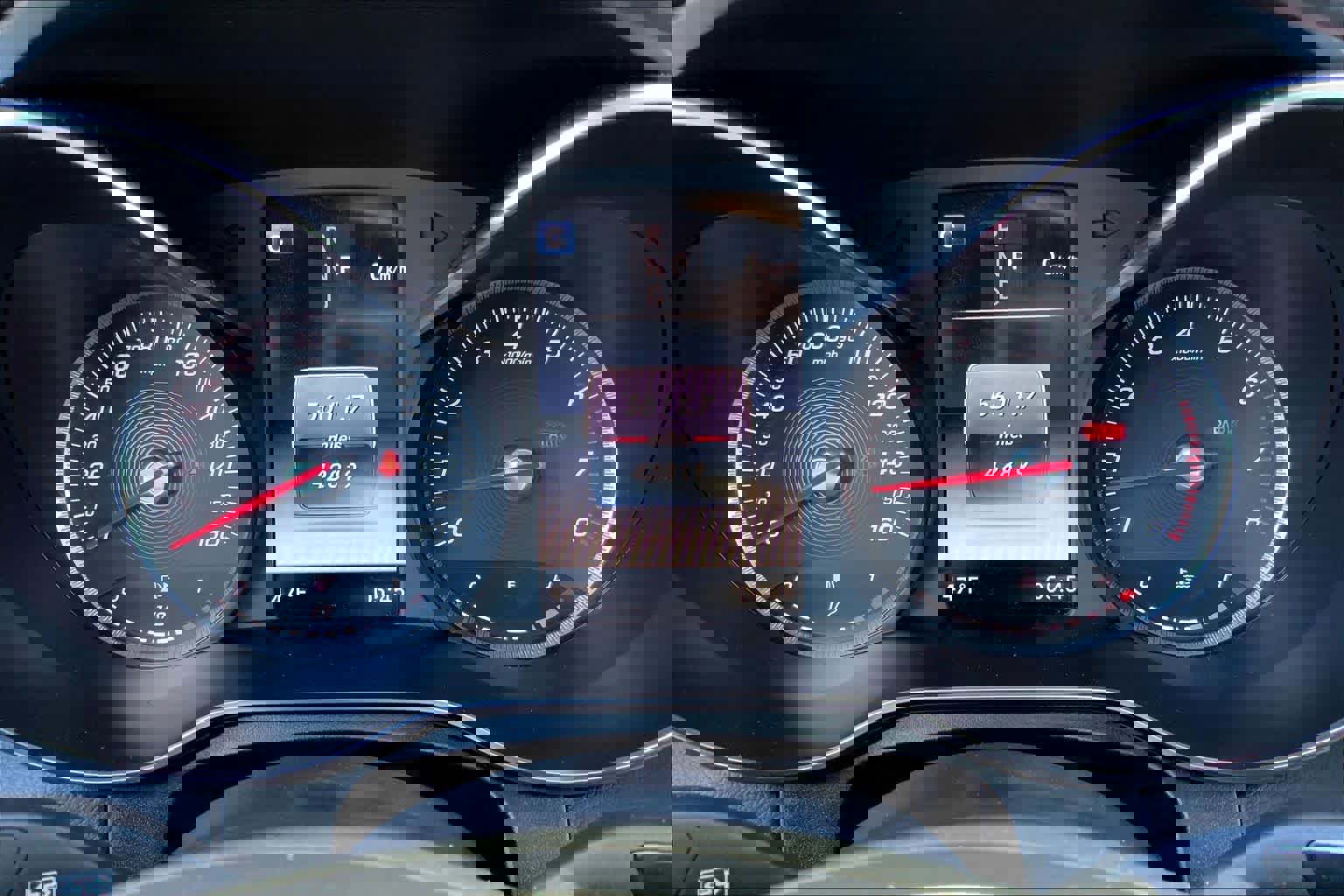 Certified 2019 Mercedes-Benz GLC 300 4MATIC image 26