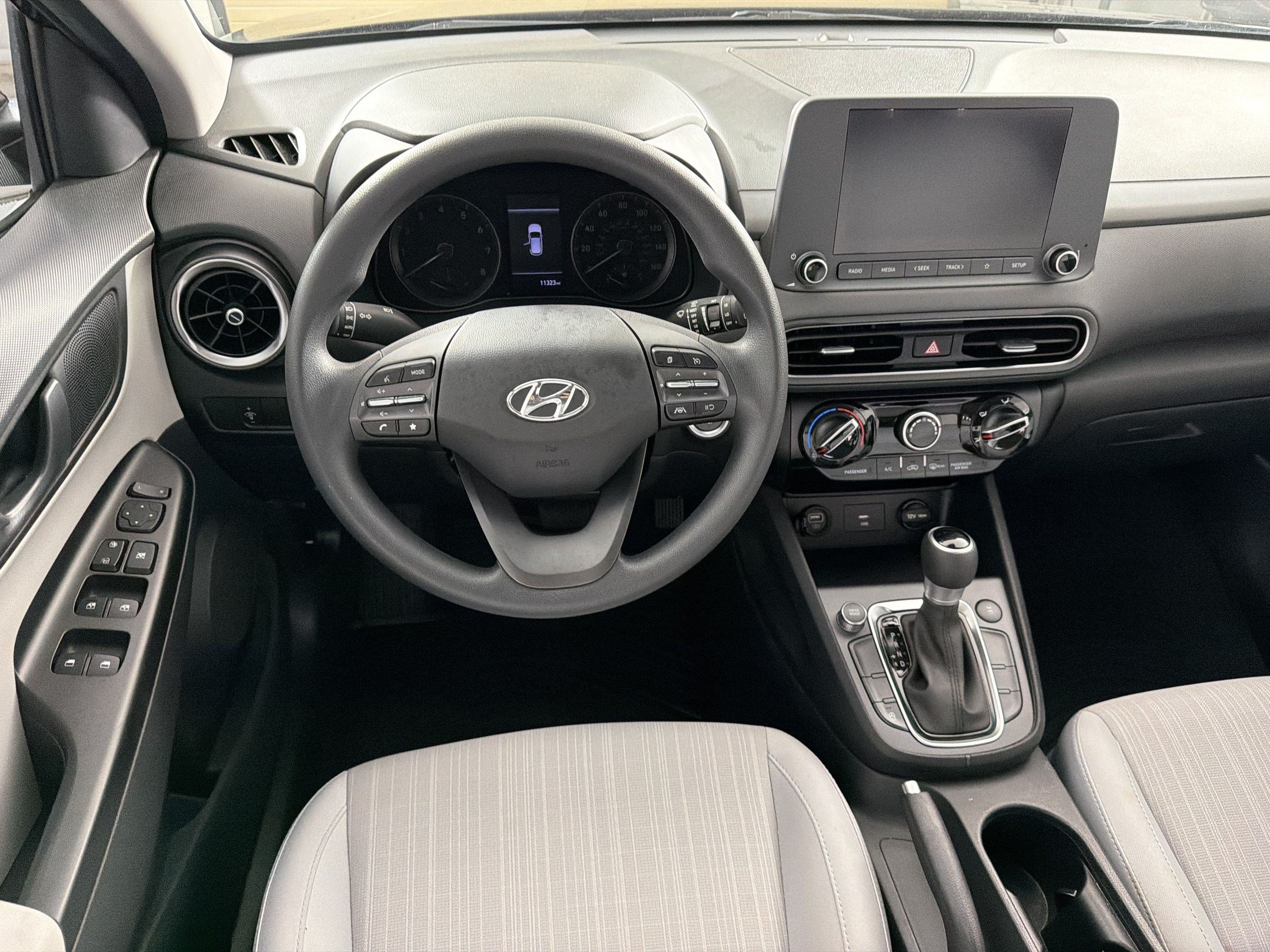 Used 2023 Hyundai Kona SEL w/ Cargo Package AWD/4WD image 27