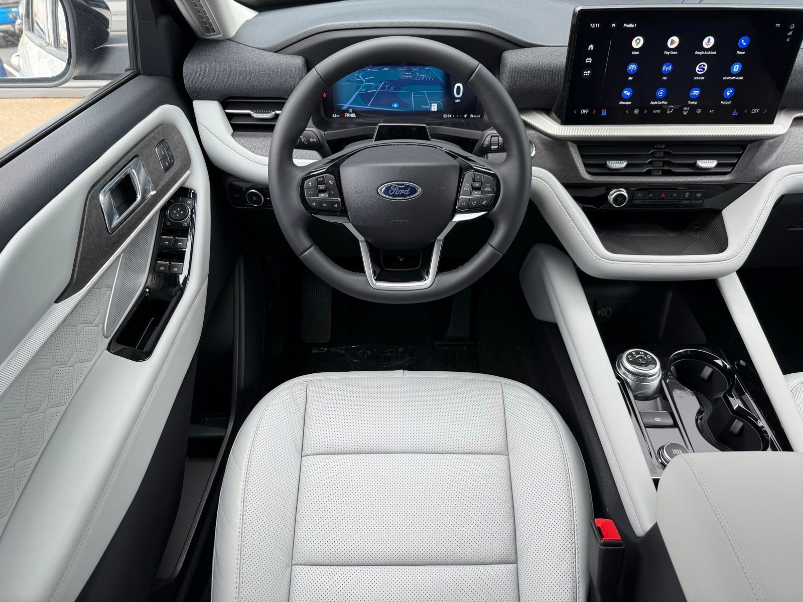 New 2026 Ford Explorer Platinum w/ LUX Leather Package image 32