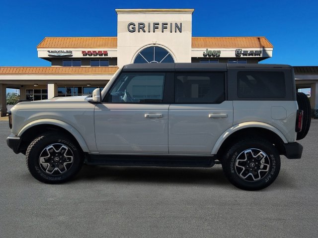 Used 2025 Ford Bronco Outer Banks AWD/4WD image 10