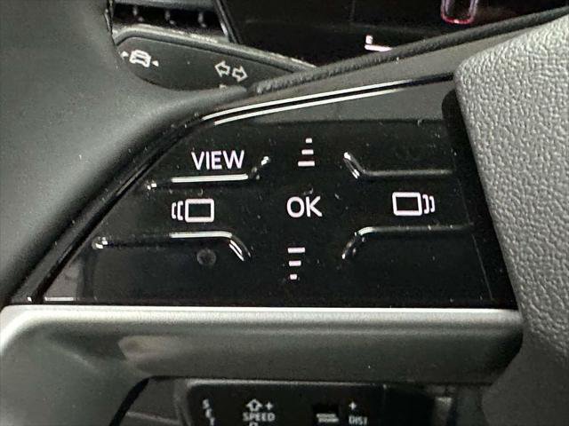 Used 2025 Audi Q5 Premium w/ Convenience Package AWD/4WD image 26