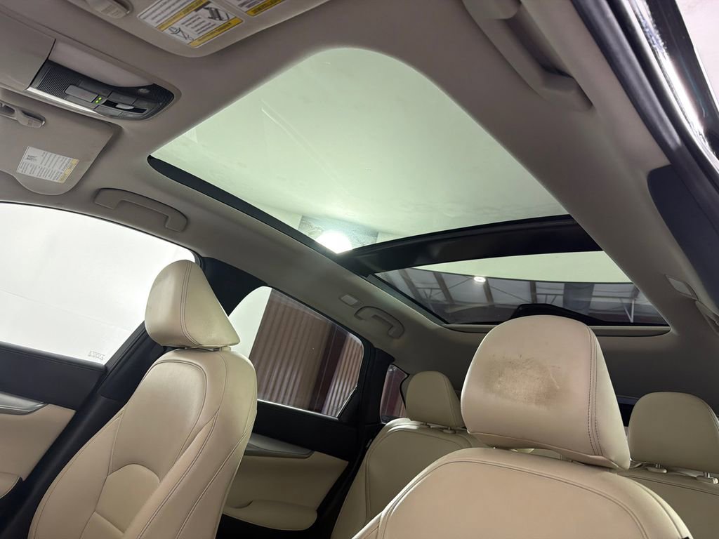 Used 2021 INFINITI QX50 Essential image 2
