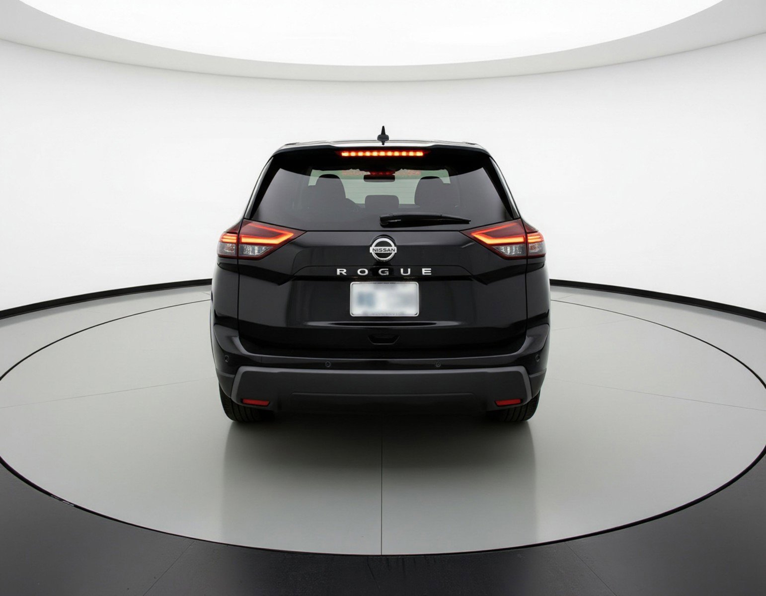 Used 2025 Nissan Rogue SV image 7