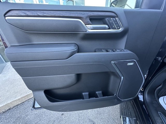 New 2026 GMC Sierra 1500 SLT image 13