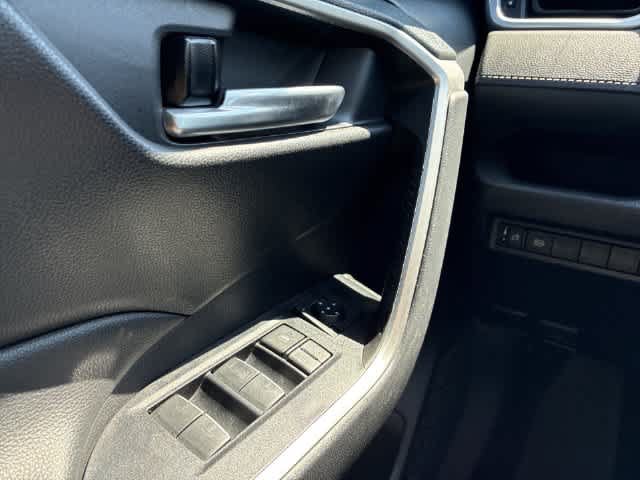 Used 2025 Toyota RAV4 XLE Premium FWD image 41