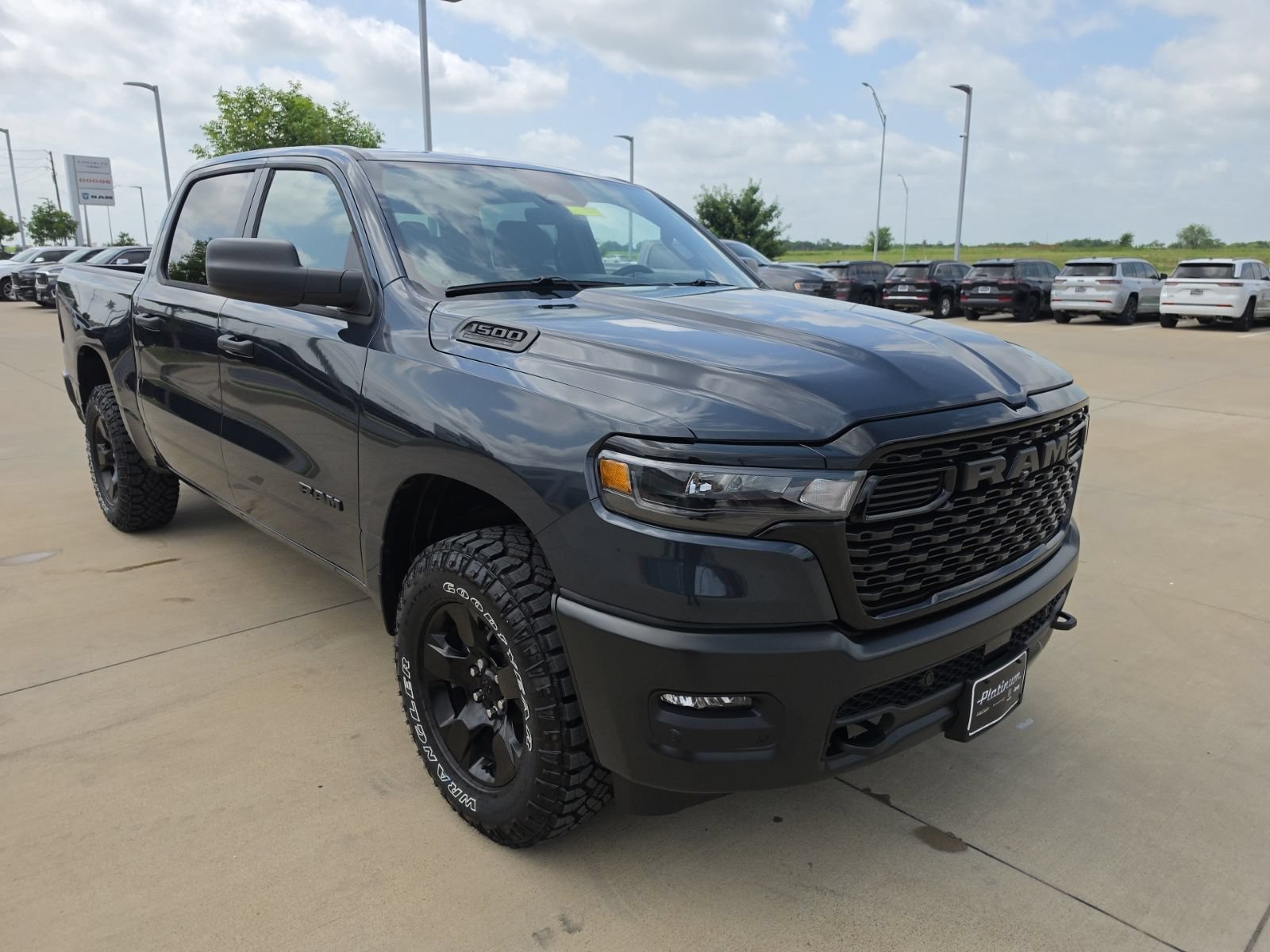 New 2026 RAM 1500 Warlock AWD/4WD image 8