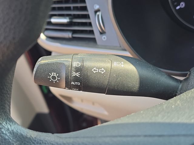 Used 2016 Kia Optima LX FWD image 11